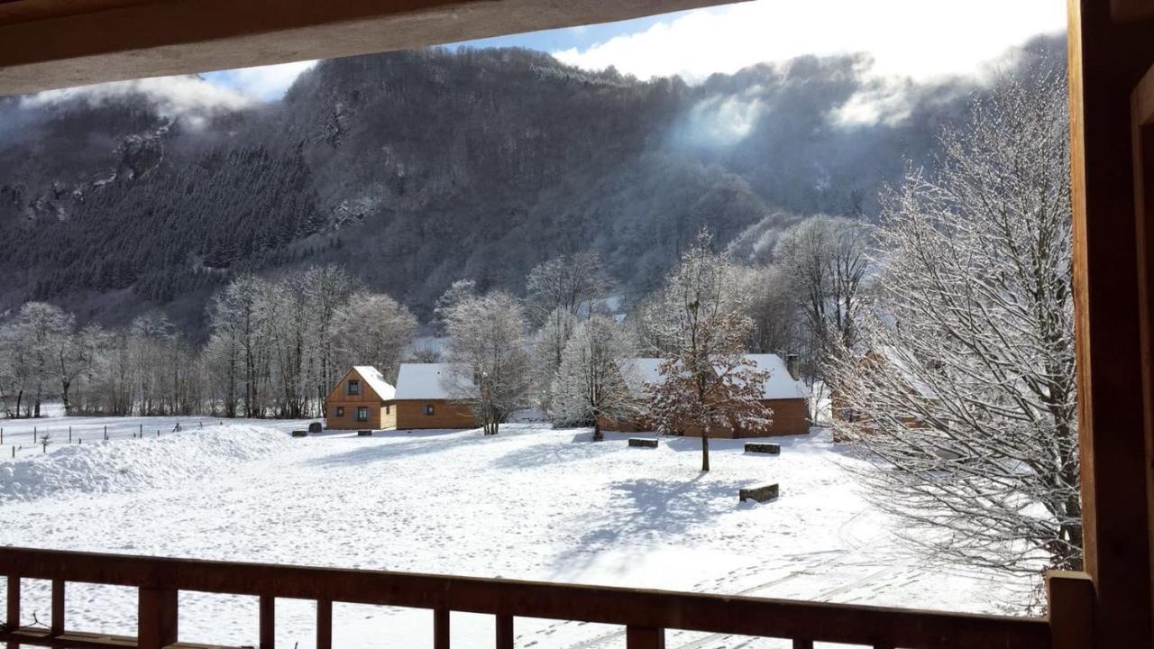 Les Chalets D'Arrens Екстериор снимка